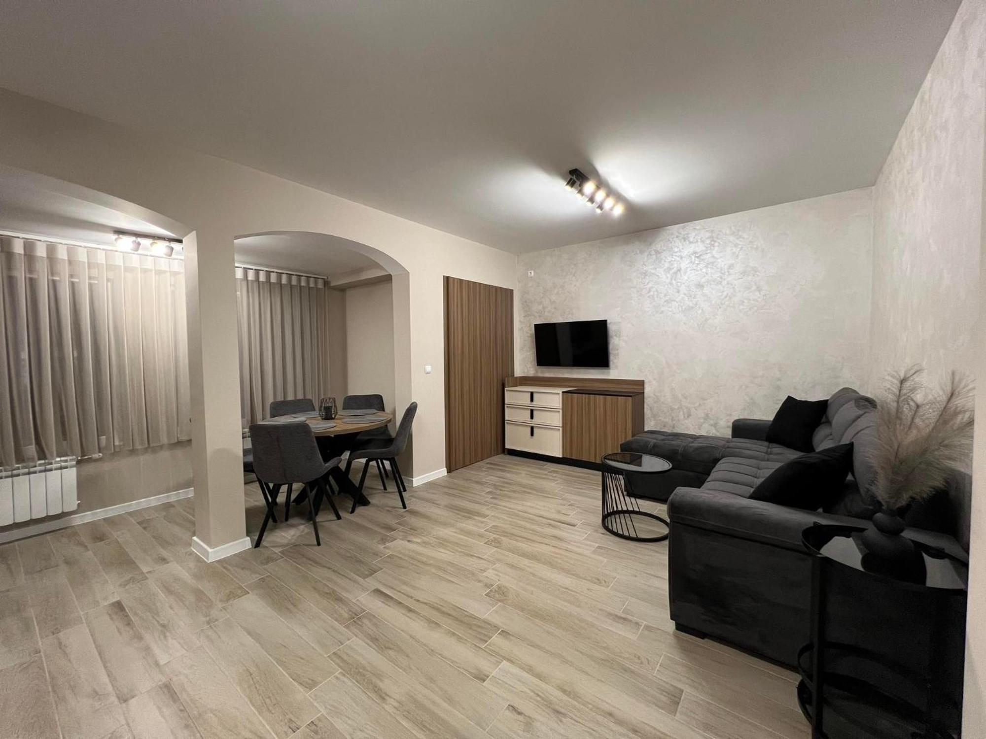 Хотел Vip Apart House 普列文 外观 照片