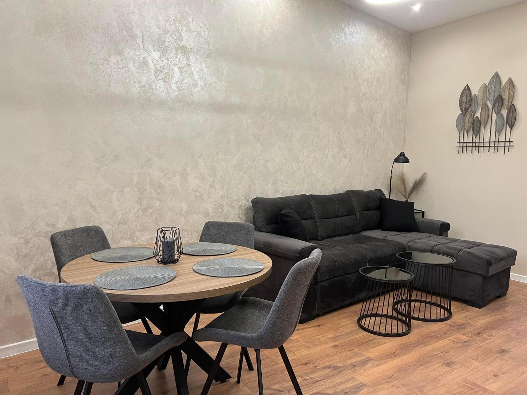 Хотел Vip Apart House 普列文 外观 照片